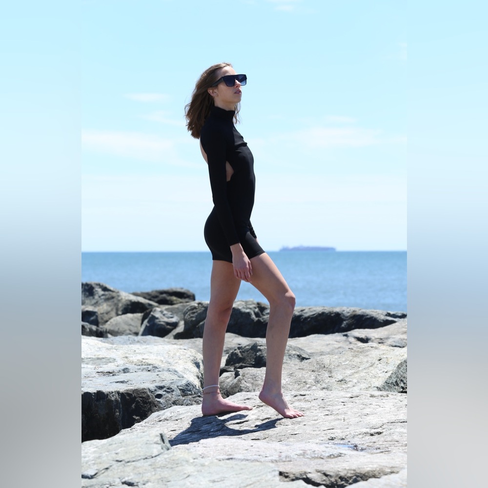 Black fitted dress